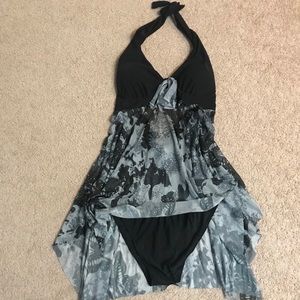 New 2 piece swimsuit dress bikini size small